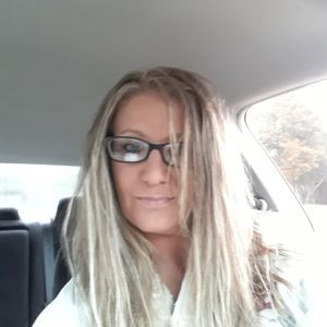 Meet your Posher, Tamela